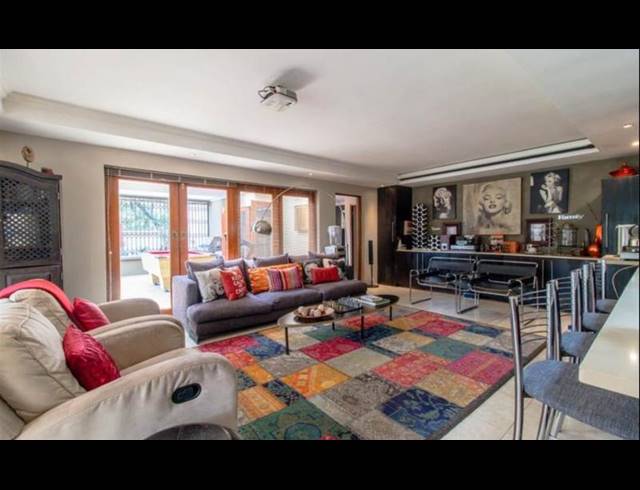 5 BEDROOM HOUSE FOR SALE IN GLENVISTA